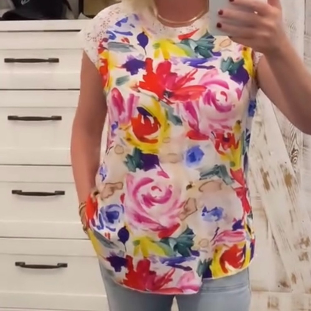 Dotty Floral Tee sz 1X